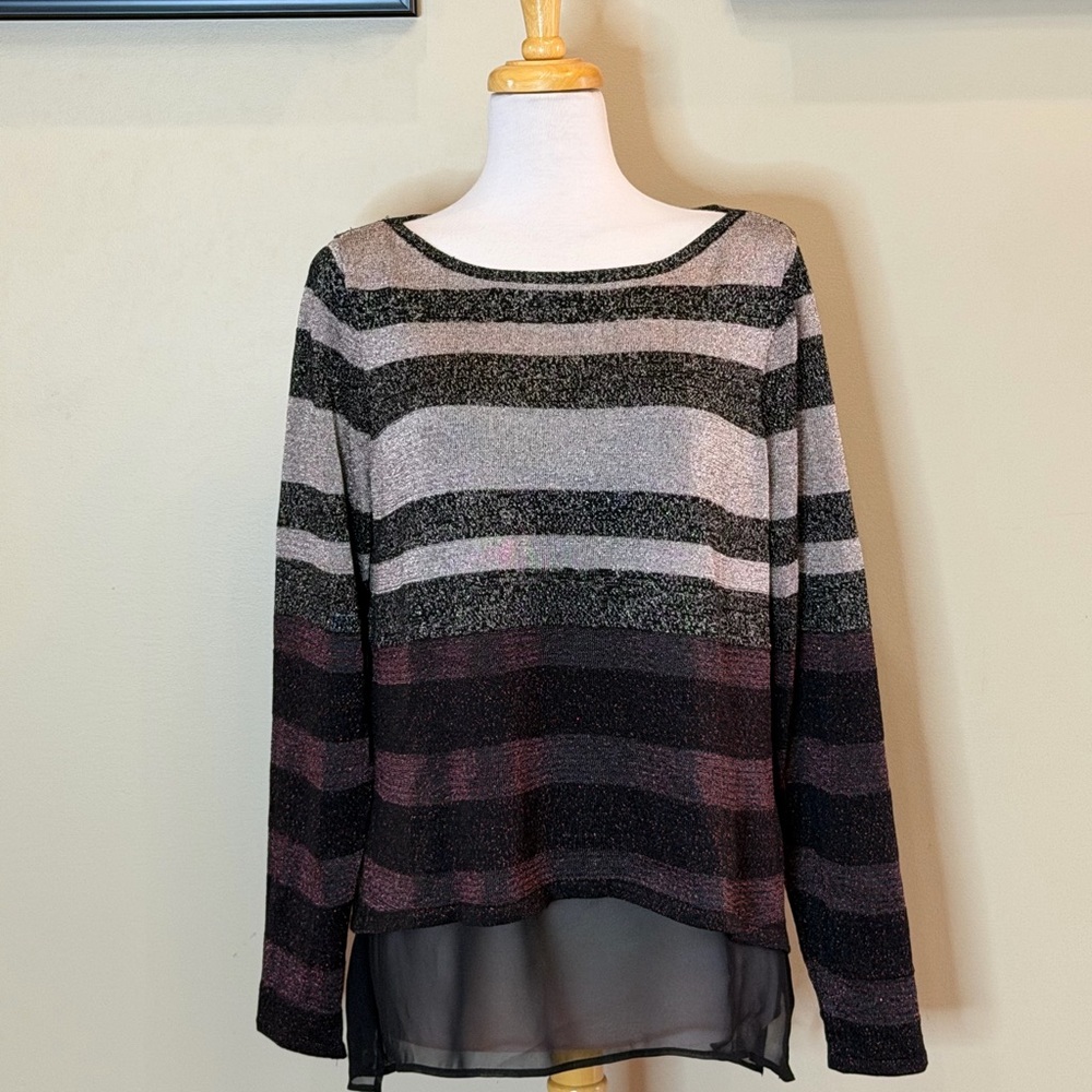 White House Black Market | NWT Size Large StElegant Striped Open Back Top